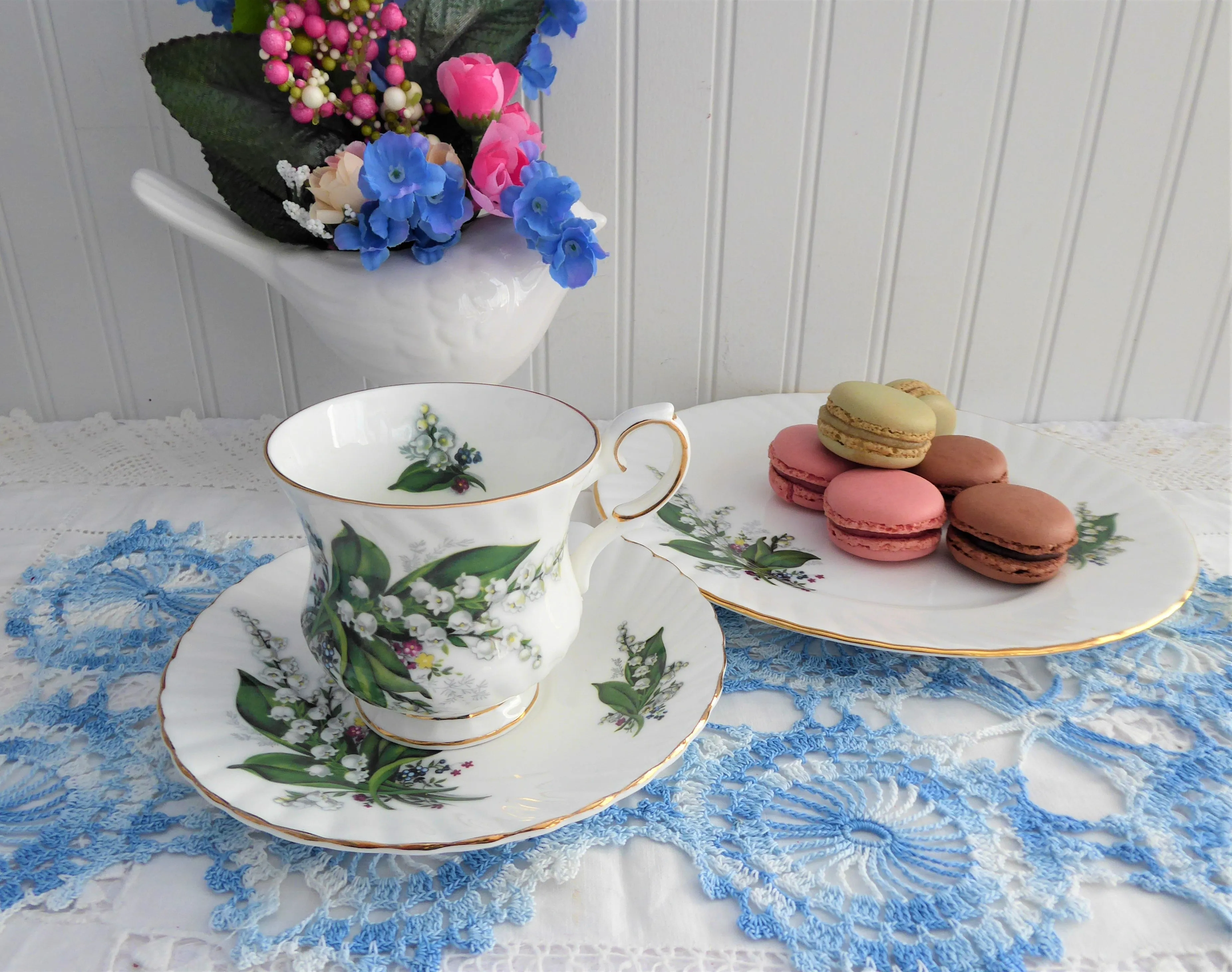 Lily Of The Valley Teacup Trio Elizabethan 1950s Bone China Spring Floral