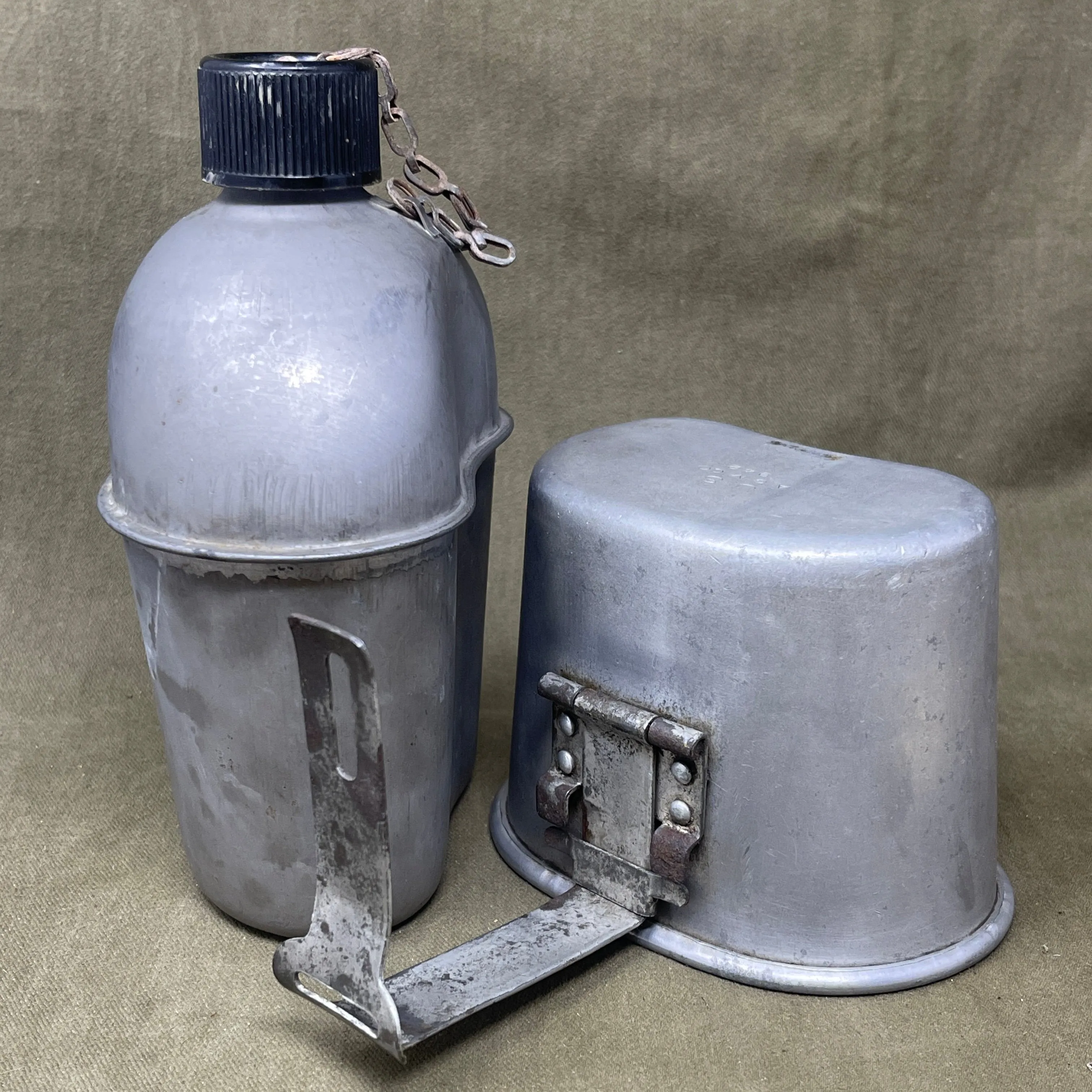 US Army 1942 Dated  Water Canteen and Cup